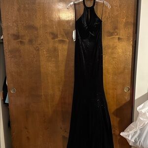 Jonathan kayne zip halter mermaid Evening pageant prom gown 4 nwt
